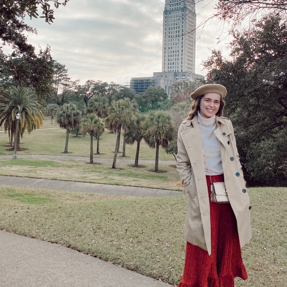 Meet your Posher, Anna - Picture 7 of 7